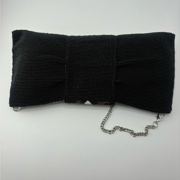 Brand new. Beaded Clutch (black/white)
